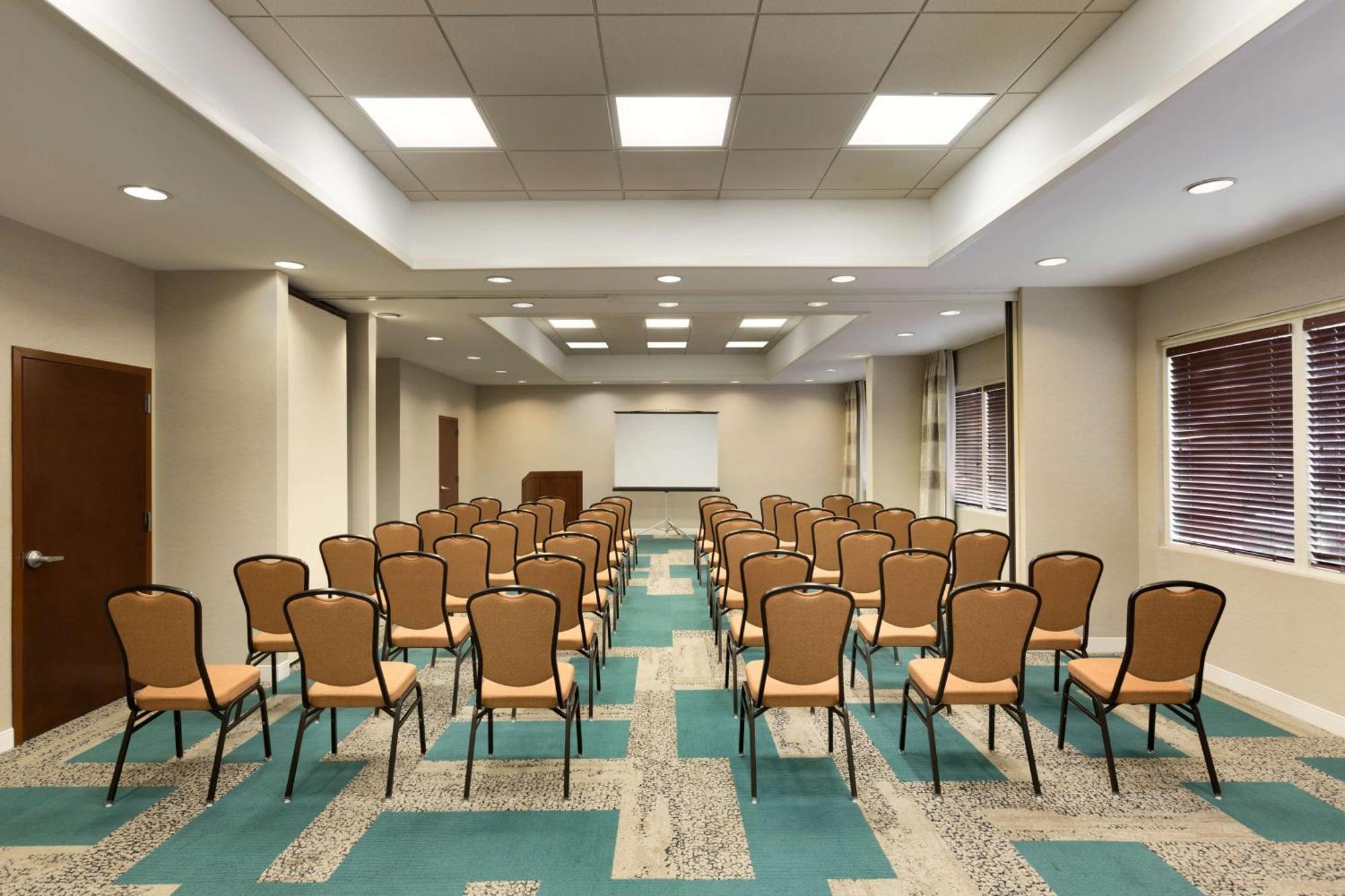 Hampton Inn Denville-Rockaway-Parsippany Exterior photo